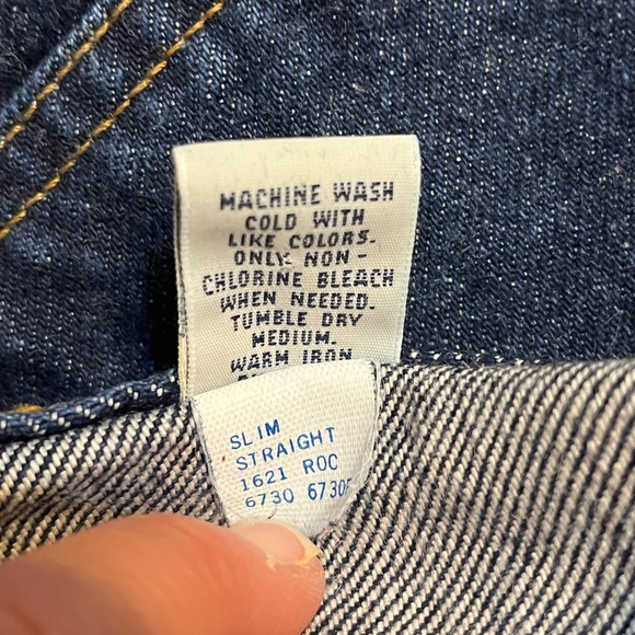 Abercrombie & Finch 5-pocket Bermuda Shorts, Denim | 4 - Picture 16 of 16